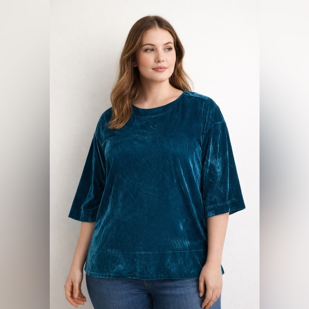 Soft Surroundings Deep Blue Velvet Short Sleeve Top